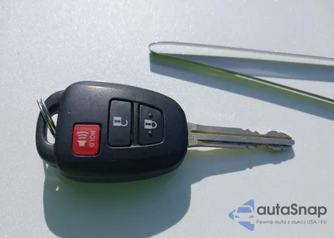 2022 Toyota Corolla Cross L from USA, damaged, VIN 7MUAAAAG4NV011869